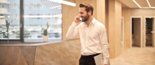 ?？谝荒凶忧范?0萬，僅僅為賺400元？！幫人注冊公司難撤銷